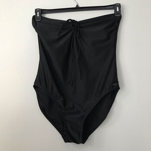 🔺 NWOT GapBody Strapless Swimming Suit